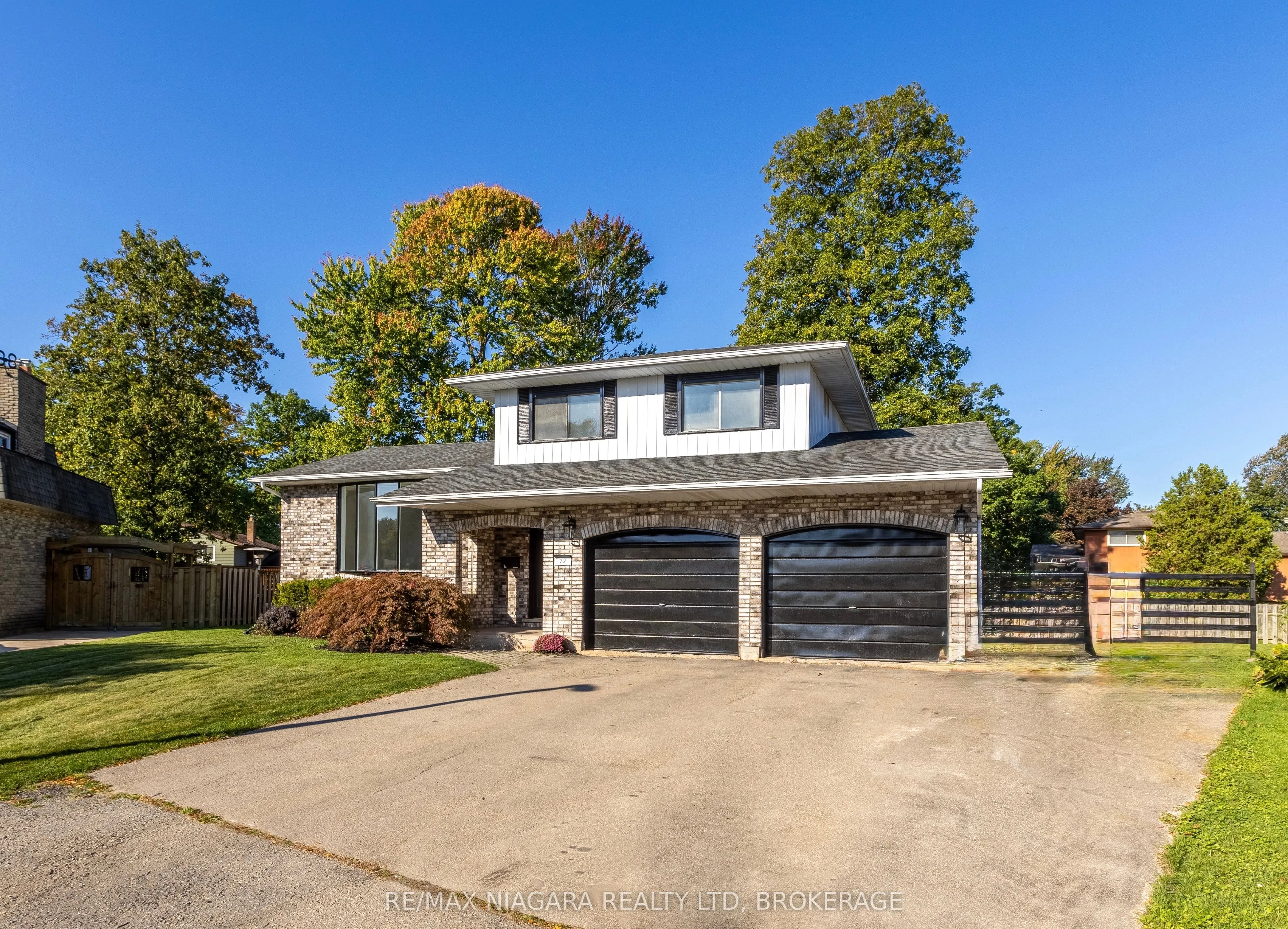 22 Little John Court, ON L3C 5X2