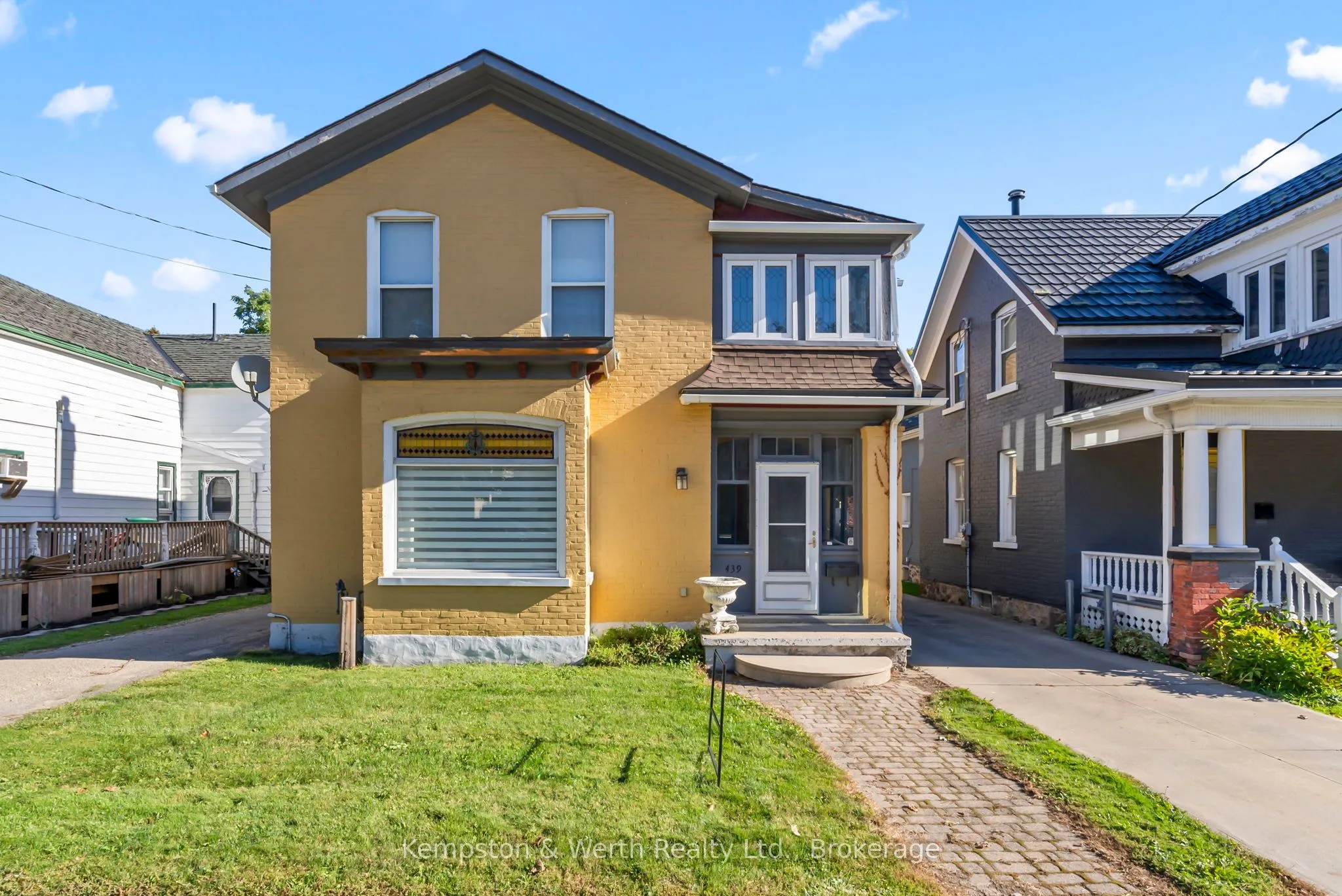 439 Main Street, ON N4W 1A7