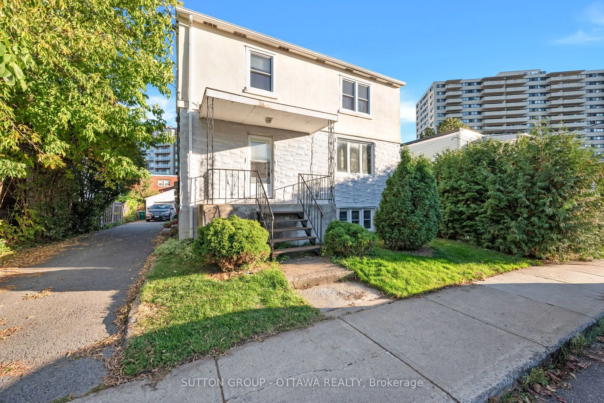 82 GENEST Street, ON K1L 7Z2