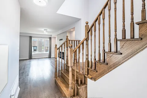 12 Bradshaw Drive, ON L8J 0K7