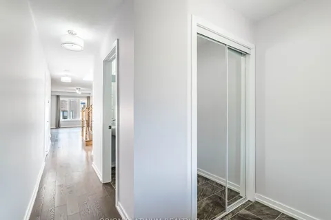 12 Bradshaw Drive, ON L8J 0K7