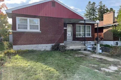 1274 Woodroffe Avenue, ON K2C 2T6