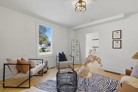 353 John Street, ON K9A 3T4