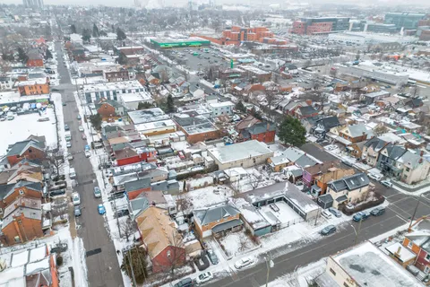 107 Robert Street, ON L8L 2P5