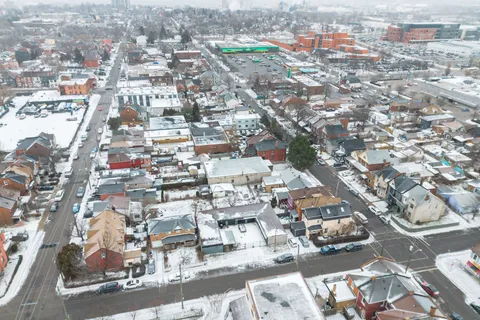 107 Robert Street, ON L8L 2P5