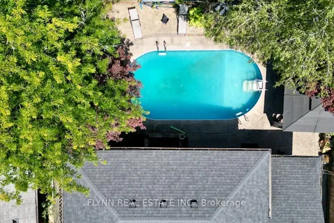 6707 CRAWFORD Street, ON L2E 5Z3