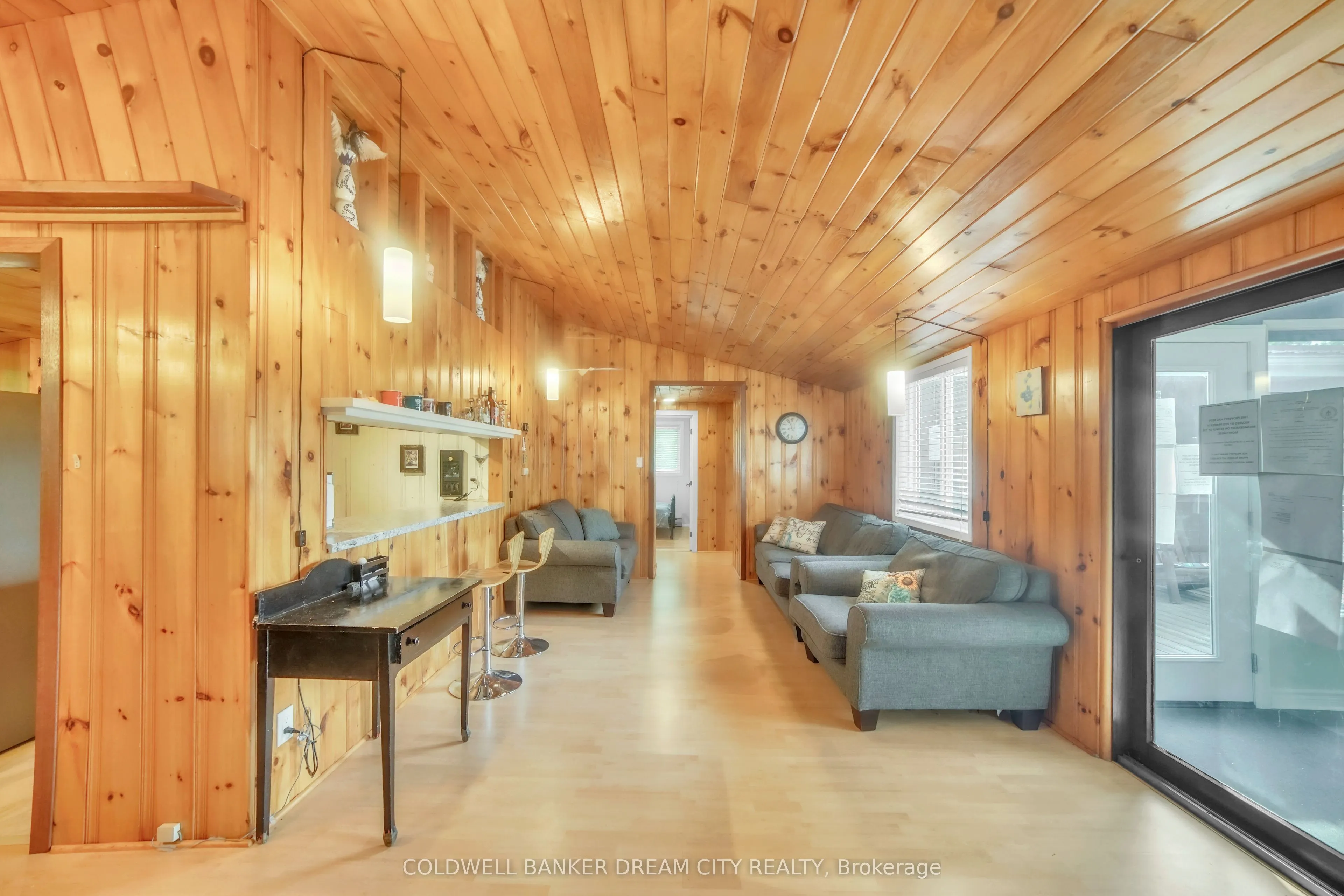 1004A ALMOND Lane, ON K0H 1B0