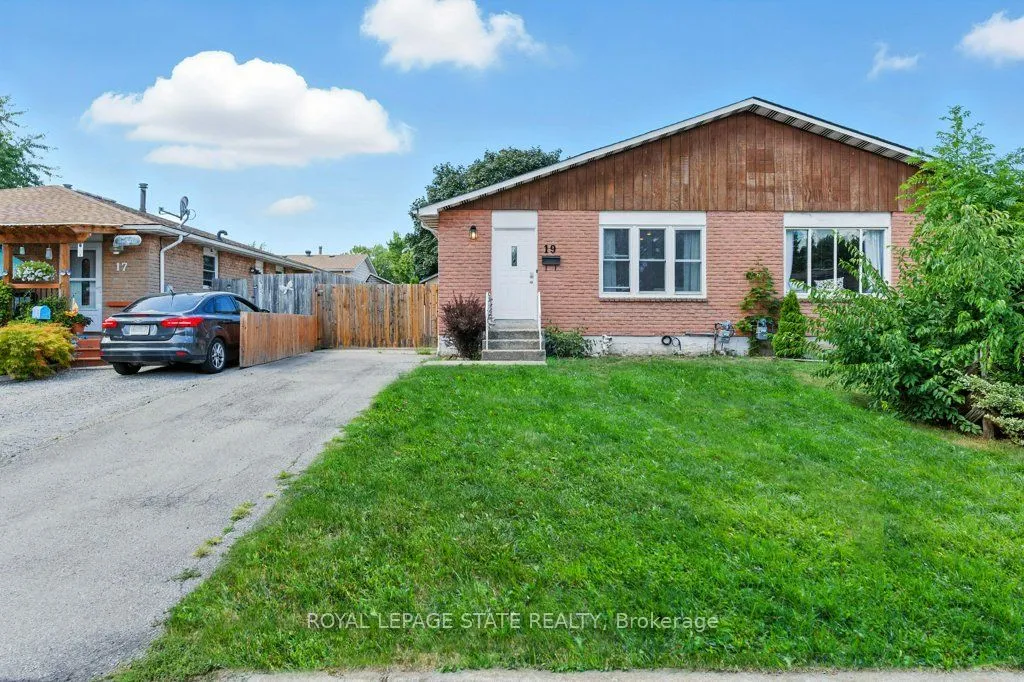 19 Lampman Crescent, ON L2V 4K6