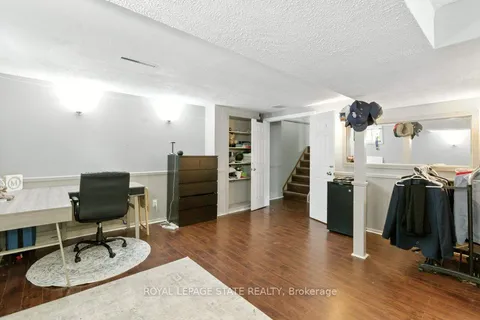 19 Lampman Crescent, ON L2V 4K6