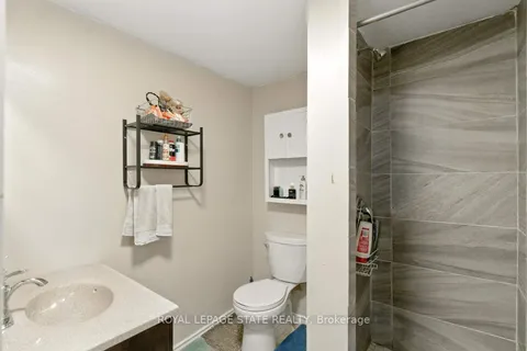 19 Lampman Crescent, ON L2V 4K6