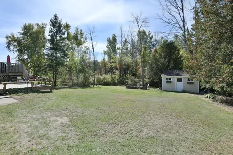 2 Salmon Side Road, ON K7A 4S5