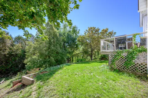 48 Champlain Boulevard, ON K9V 0J1