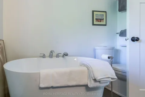 32 Mallory Road, ON K0K 1G0