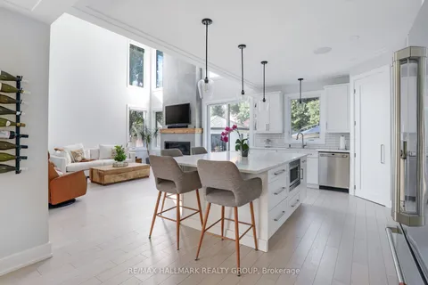 668 Mansfield Avenue, ON K2A 2T6