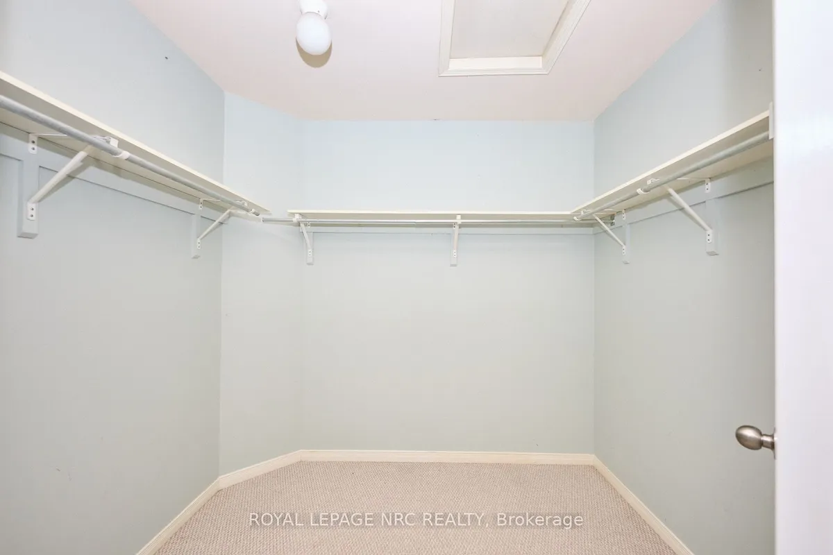 14 Buss Court, ON L2V 5B1