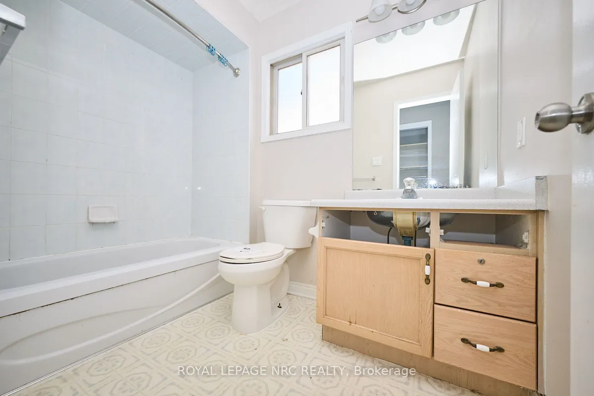 14 Buss Court, ON L2V 5B1