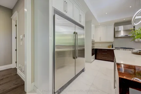 705 Meadowsweet Avenue, ON N2V 0A7