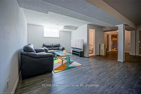 39 Mcarthur Drive, ON N1L 1S2