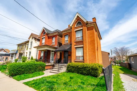 244 HUGHSON Street, ON L8L 4M3