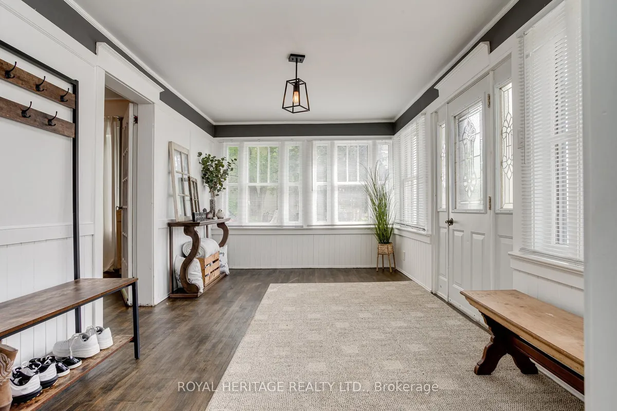 11 George Street, ON K0L 1Z0