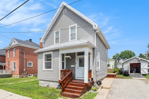 25 Kensington Avenue, ON K7A 2K6