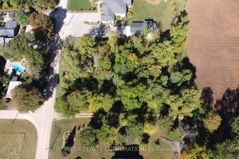 22480 Troops Road, ON N0L 1W0