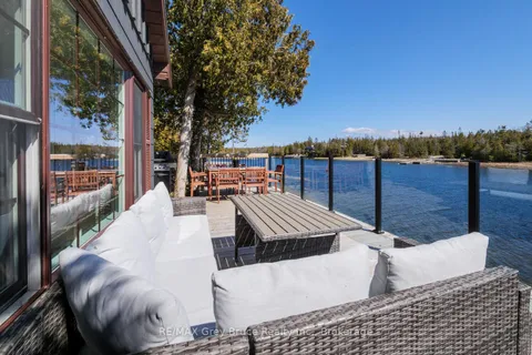 59 Simpson Avenue, ON N0H 2R0