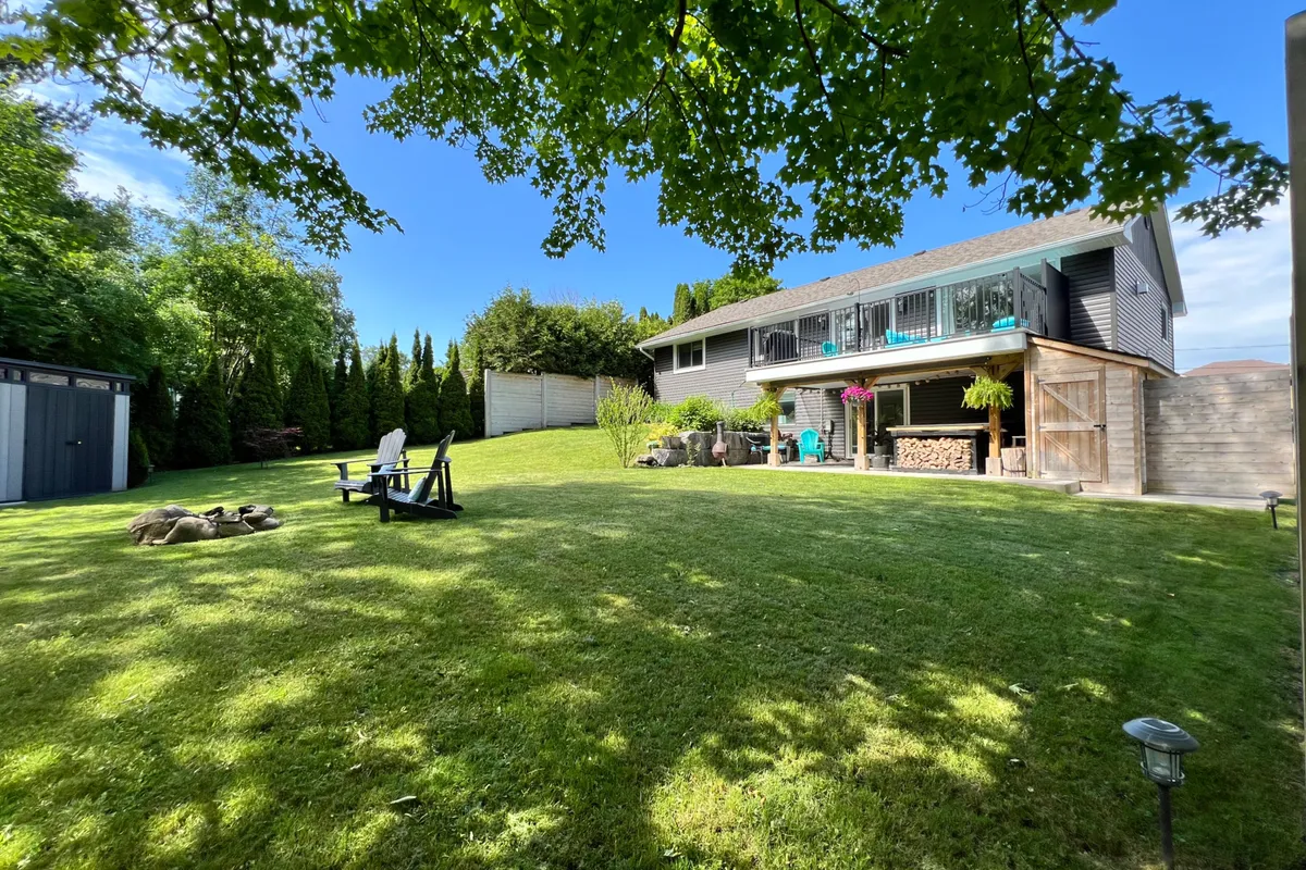 251 Pearson Street, ON N4L 1L6