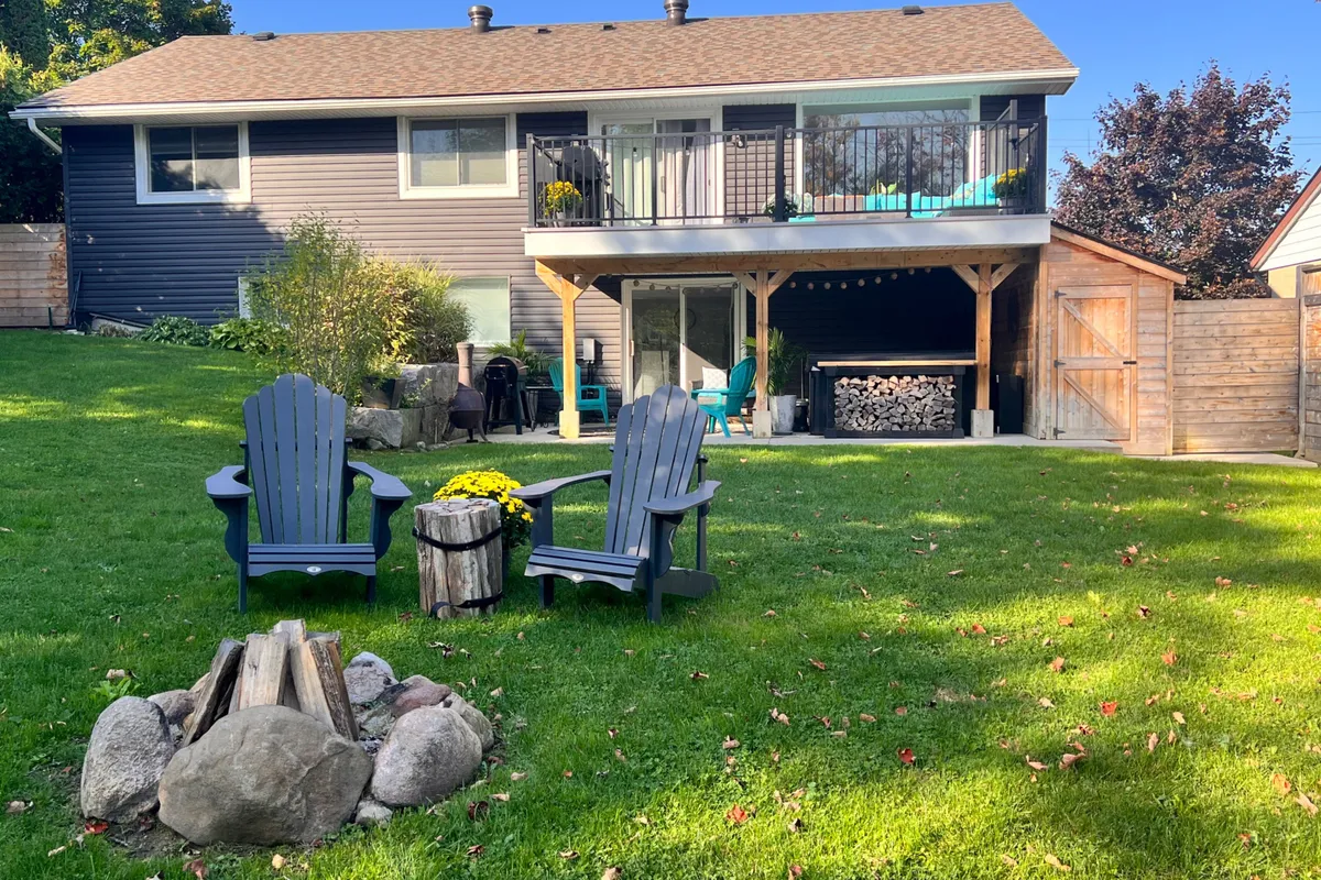 251 Pearson Street, ON N4L 1L6