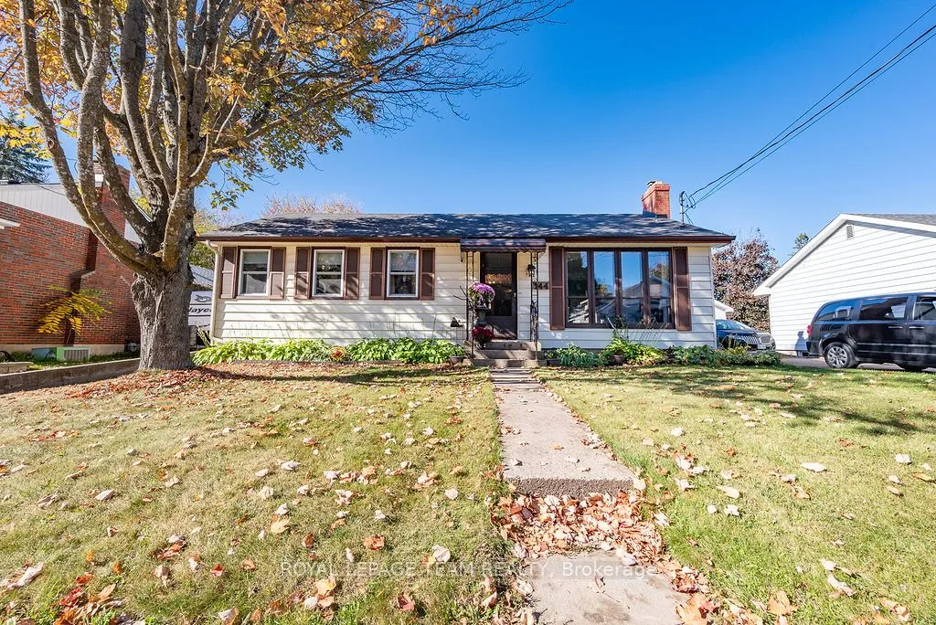 144 Opeongo Road, ON K7V 2T5