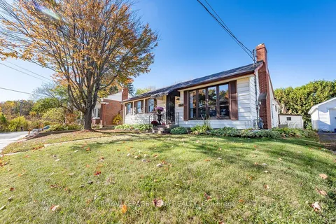 144 Opeongo Road, ON K7V 2T5