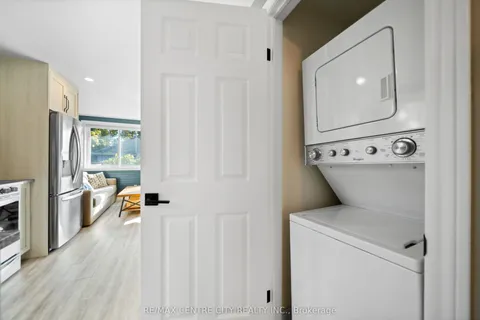 417 Edith Cavell Boulevard, ON N5L 1E7