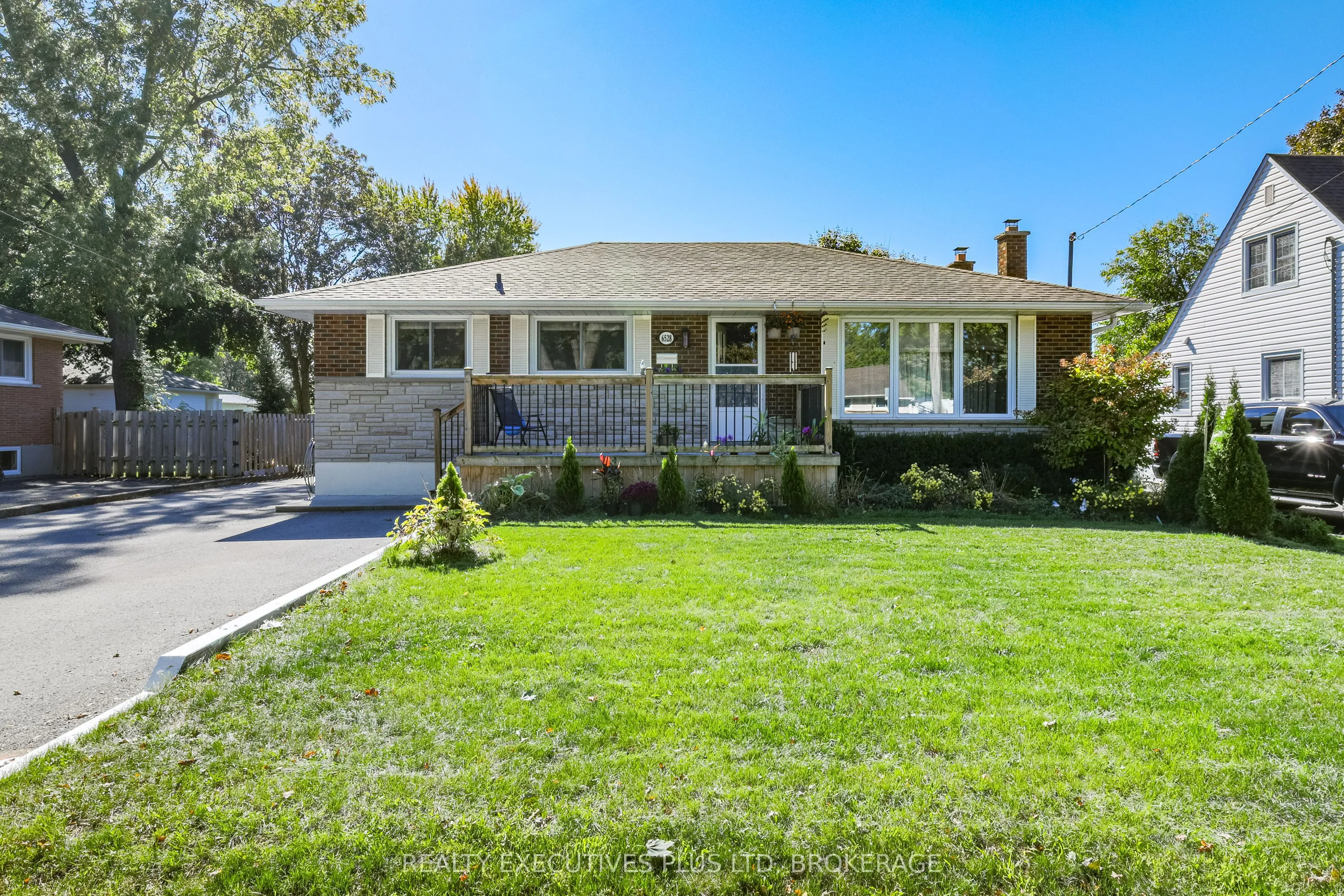 6528 STAMFORD GREEN Drive, ON L2J 1T8
