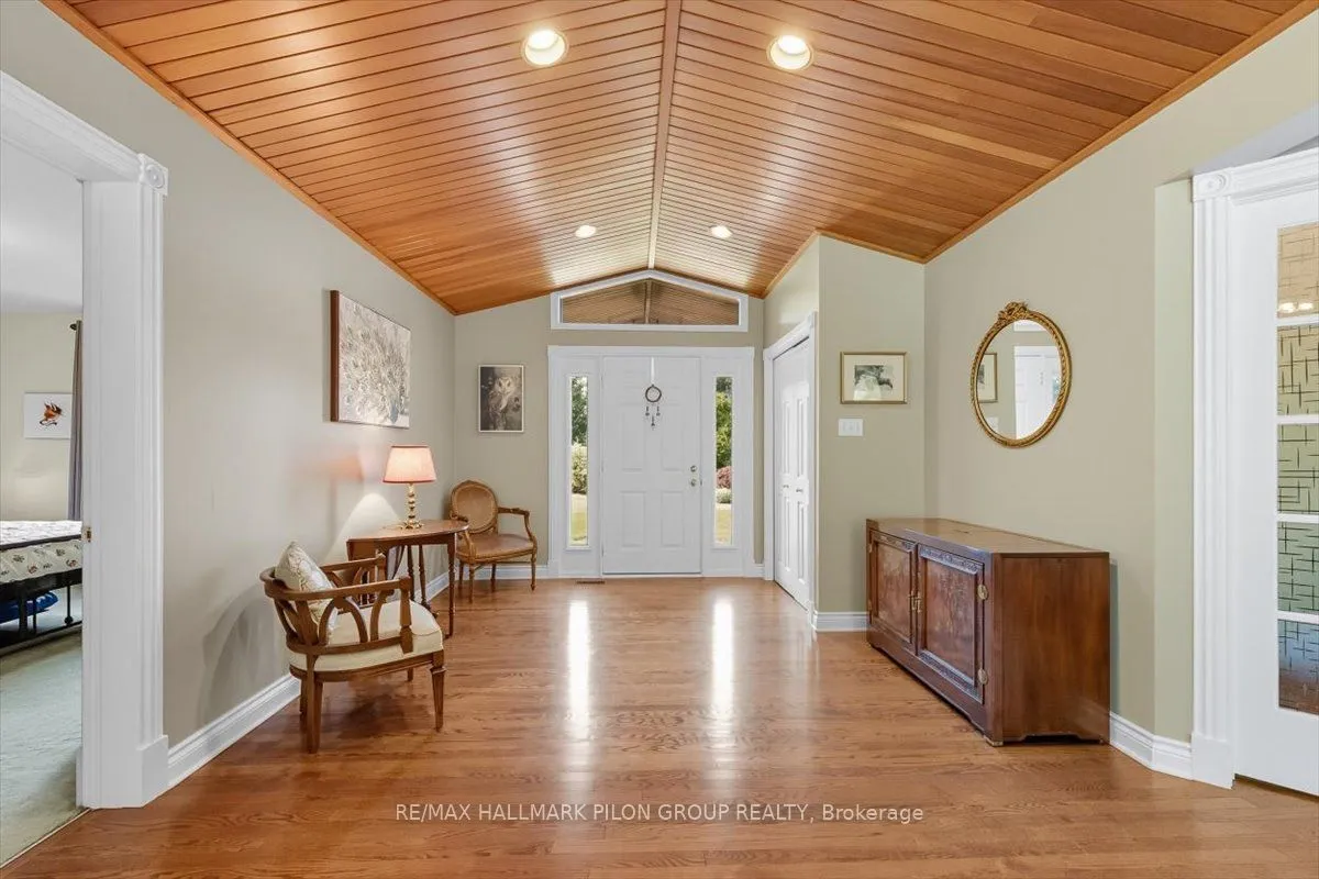 1717 Lakeshore Drive, ON K4P 1H1