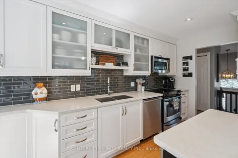 1049 Glenhare Street, ON K9A 5B8