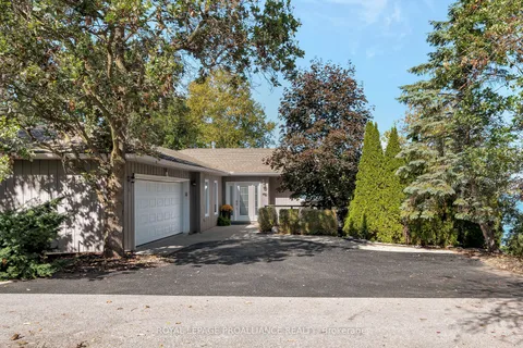 39 Eastern Avenue, ON K8N 4Z1