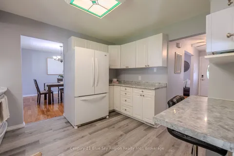 298 Rancier Street, ON P1B 8M4