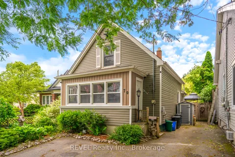 70 York Street, ON L2R 6C7