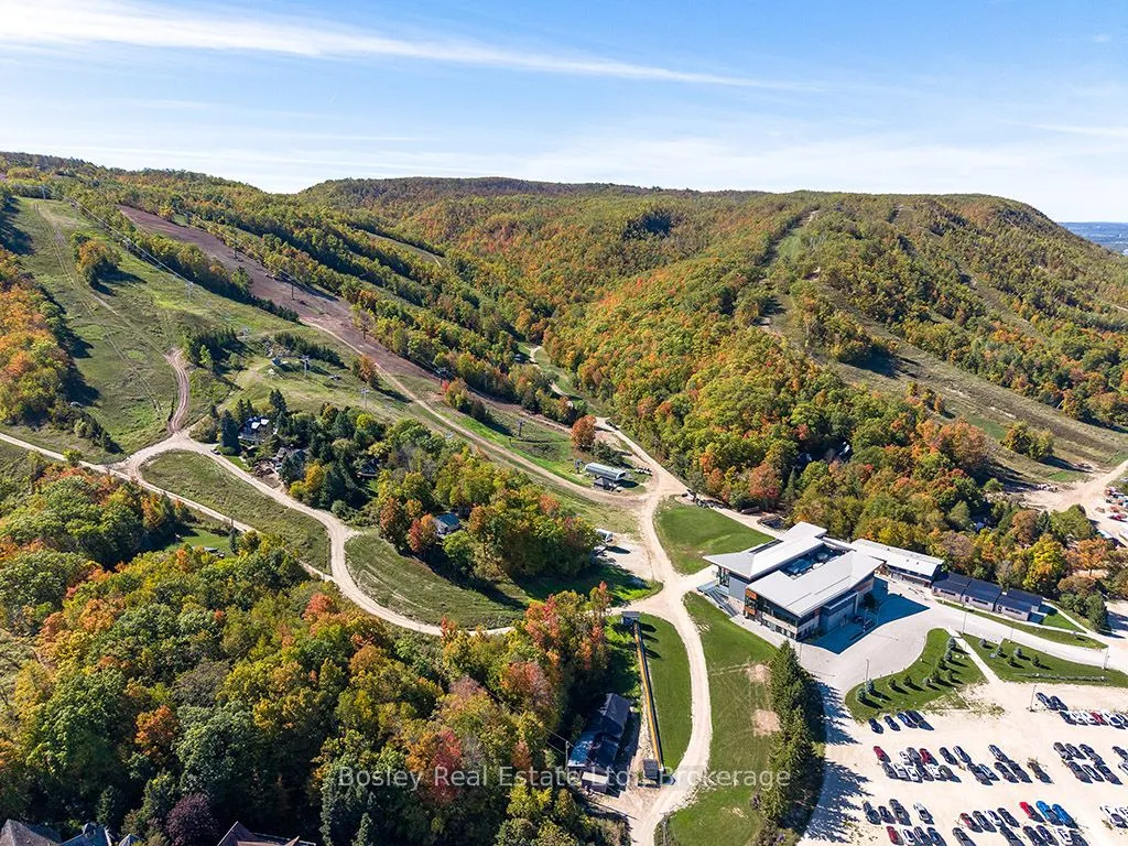 242 Arrowhead Road, ON L9Y 0S1