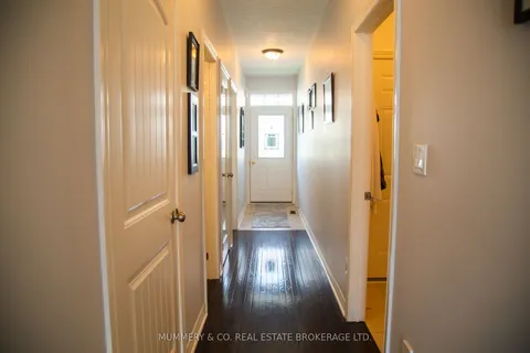 410 Queen Street, ON N3Y 0B3