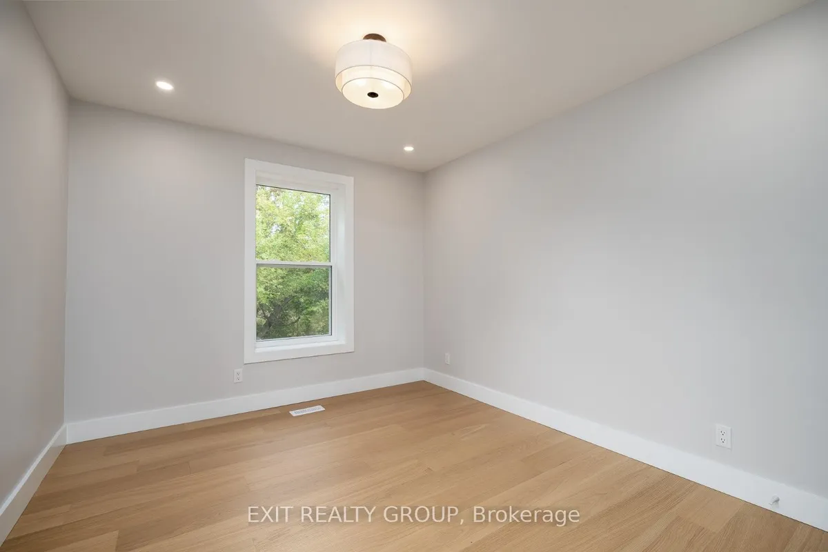 107 French Settlement Road, ON K0K 3J0