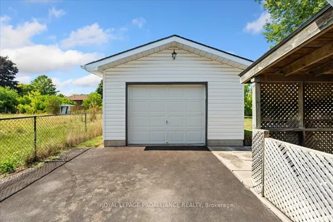 106 Lemoine Street, ON K8P 4H1