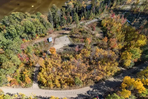 274 McAnulty Road, ON K0J 1P0