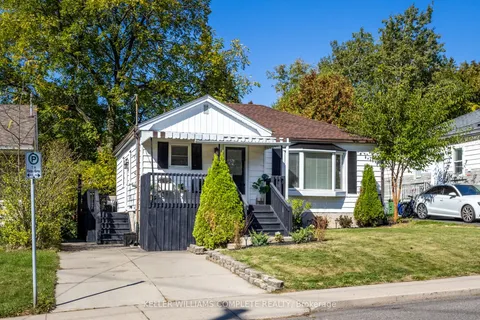 152 Stroud Road, ON L8S 2A2