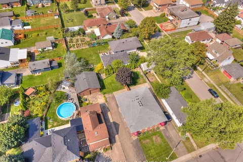 17 Colborne Street, ON L2V 3P8