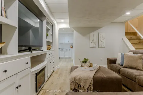 5 Newport Lane, ON N0A 1N7