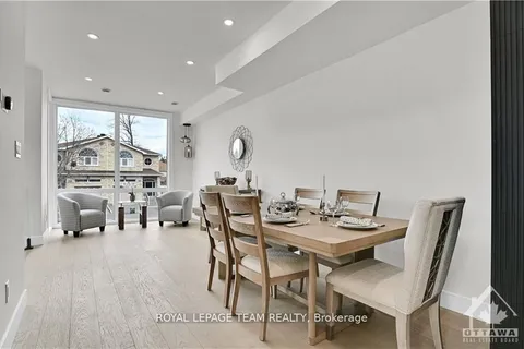 828 Alpine Avenue, ON K2B 5R6