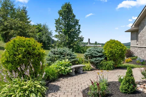 422 7A Highway, ON L0A 1C0