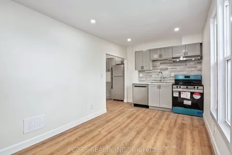 272 Vidal Street, ON N7T 2T7