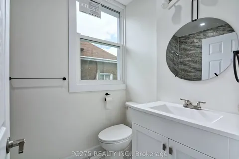 272 Vidal Street, ON N7T 2T7